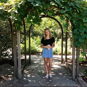 Meet your Posher, Rachel